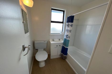 Photo of property in 2/65 Astley Avenue, New Lynn, Auckland, 0600