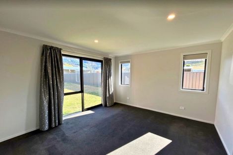 Photo of property in 29 Timsfield Drive, Lake Hawea, Wanaka, 9382