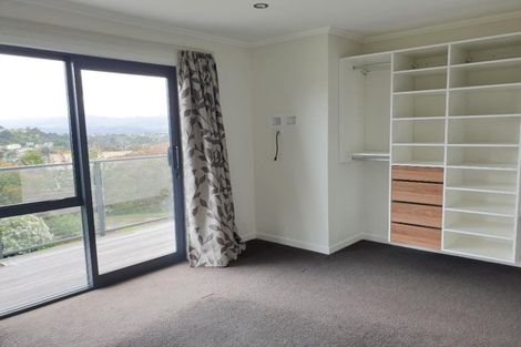 Photo of property in 20 Parkinson Close, Whitby, Porirua, 5024