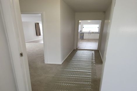 Photo of property in 33 Lyndhurst Crescent, Aranui, Christchurch, 8061