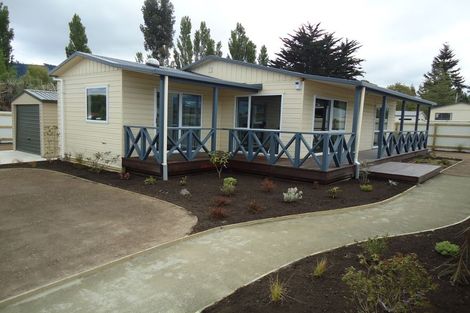 Photo of property in 6 Hayes Street, Waimate, 7924