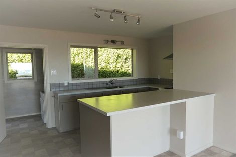 Photo of property in 1/98 Moncks Spur Road, Redcliffs, Christchurch, 8081