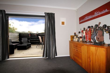 Photo of property in 24 Havill Street, Takaro, Palmerston North, 4410