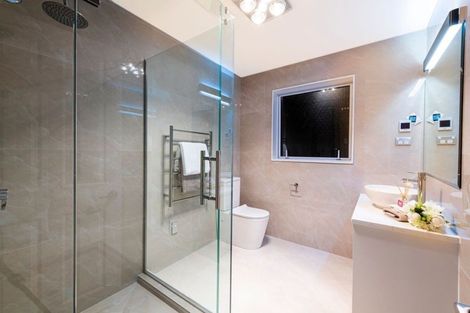 Photo of property in 56 Tir Conaill Avenue, Flat Bush, Auckland, 2019