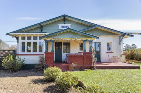 Photo of property in 42 Awamoa Road, Holmes Hill, Oamaru, 9401