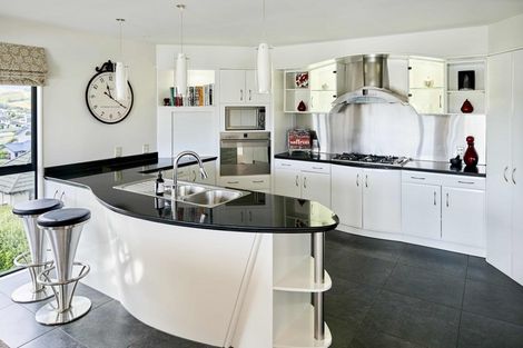 Photo of property in 17 Bowsprit Way, Whitby, Porirua, 5024