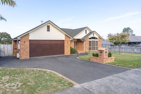 Photo of property in 25 Limousin Place, Grandview Heights, Hamilton, 3200