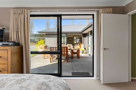 Photo of property in 500 Kinloch Road, Kinloch, Taupo, 3377