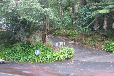 Photo of property in 177 Woodlands Park Road, Titirangi, Auckland, 0604