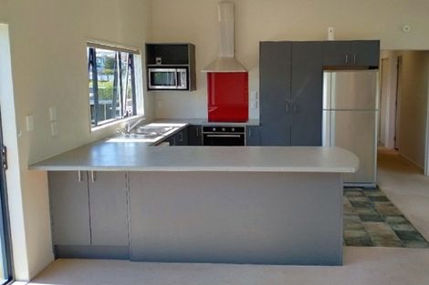 Photo of property in 11 Te Whai Street, Mangawhai Heads, Mangawhai, 0505