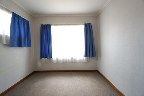 Photo of property in 494 Blockhouse Bay Road, Blockhouse Bay, Auckland, 0600