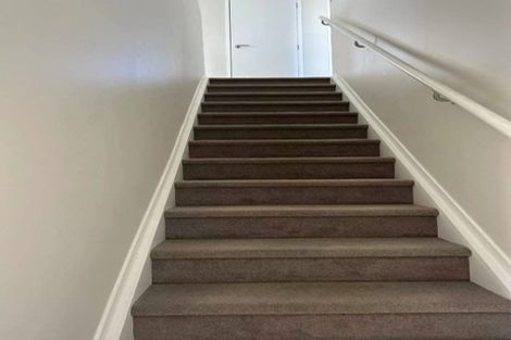 Photo of property in 6 Manea Lane, Glen Innes, Auckland, 1072