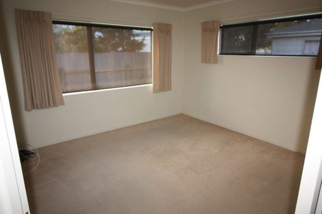 Photo of property in 21 Haydon Street, Roslyn, Palmerston North, 4414