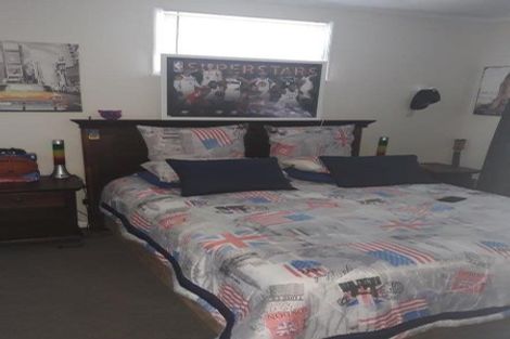 Photo of property in 11 Wynn Place, Howick, Auckland, 2014