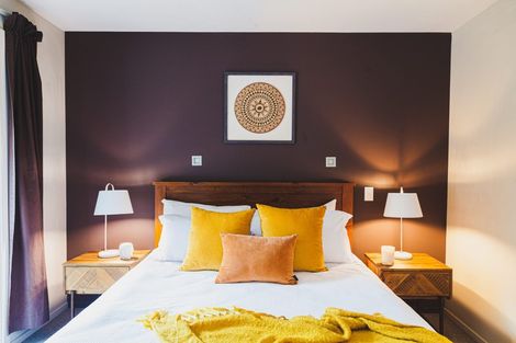 Photo of property in 1a Maple Court, Arthurs Point, Queenstown, 9371