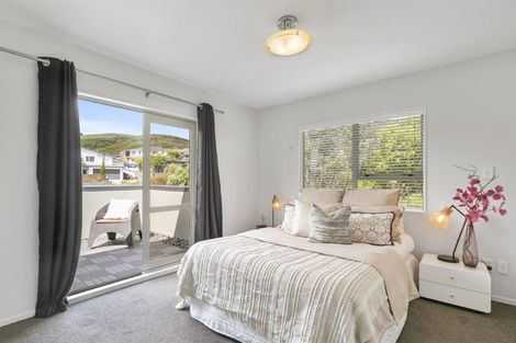 Photo of property in 74 Kentwood Drive, Woodridge, Wellington, 6037