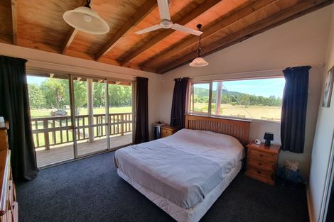 Photo of property in 10 Pigeon Valley Road, Wakefield, 7025