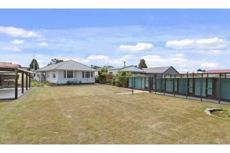 Photo of property in 681 Main South Road, Islington, Christchurch, 8042