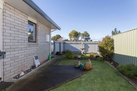 Photo of property in 14 George Street, Dannevirke, 4930
