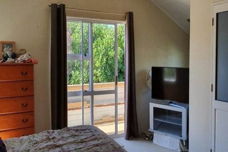 Photo of property in 1 Ngapuhi Street, Saint Johns Hill, Whanganui, 4501