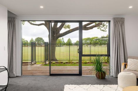 Photo of property in 11 Malaga Crescent, Harewood, Christchurch, 8051