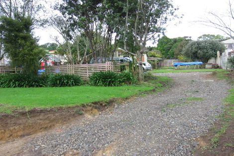 Photo of property in 2 Marae Road, Greenhithe, Auckland, 0632