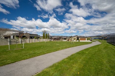 Photo of property in 35 Larch Crescent, Alexandra, 9320