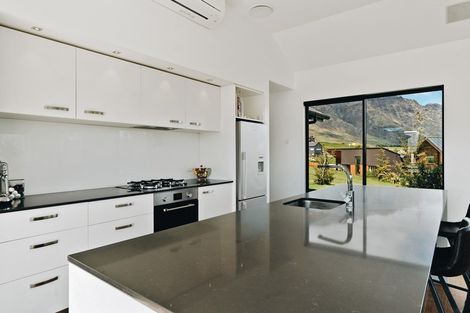 Photo of property in 41 Mcadam Drive, Jacks Point, Queenstown, 9371