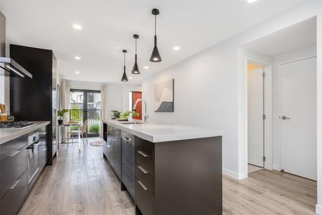 Photo of property in 4 Henry Lloyd Place, Silverdale, 0932