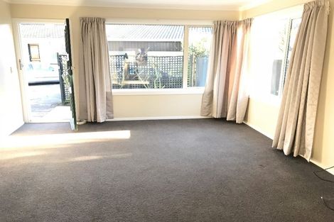 Photo of property in 1/8a Elmwood Road, Strowan, Christchurch, 8052