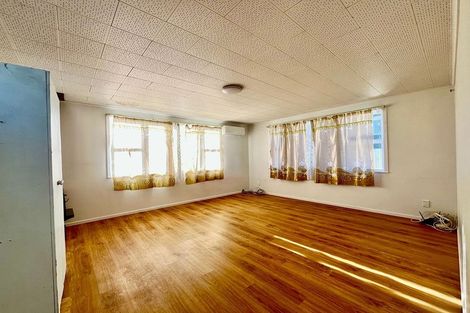 Photo of property in 16 Chelsea Avenue, Otahuhu, Auckland, 1062