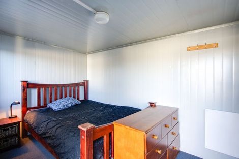 Photo of property in 4 Carl Avenue, Havelock North, 4130