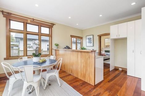 Photo of property in 80 Shackleton Road, Mount Eden, Auckland, 1024