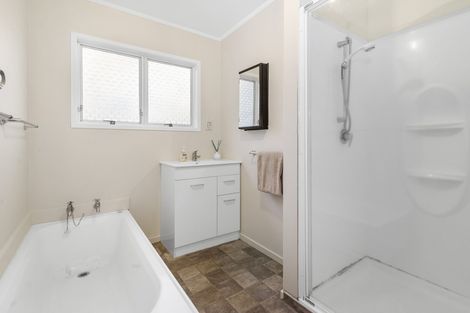 Photo of property in 5 Onyx Place, Pukehangi, Rotorua, 3015