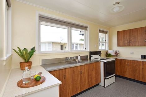 Photo of property in 58 Lauder Crescent, Heidelberg, Invercargill, 9812
