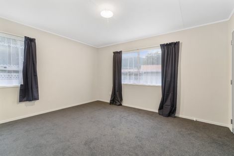 Photo of property in 5 Onyx Place, Pukehangi, Rotorua, 3015