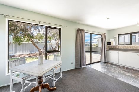 Photo of property in 2 Tillson Crescent, Motueka, 7120