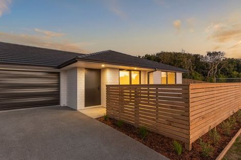 Photo of property in 11 Catherine Lane, Levin, 5510