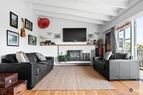 Photo of property in 76 Holborn Drive, Stokes Valley, Lower Hutt, 5019