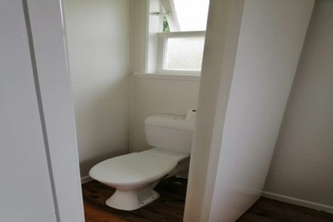 Photo of property in 2 Otanerua Road, Hatfields Beach, Orewa, 0931