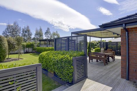 Photo of property in 7 Routhan Way, Carterton, 5713