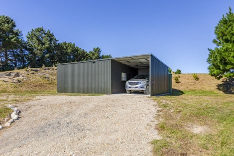 Photo of property in 640 Old Hill Road, Porangahau, 4291