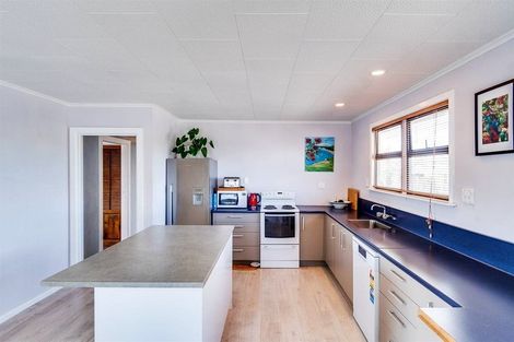 Photo of property in 72 Atherfold Crescent, Greenmeadows, Napier, 4112