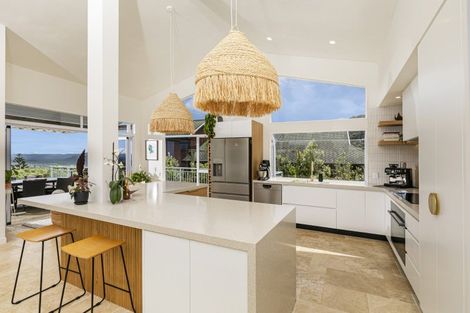 Photo of property in 77 Waitea Road, Muriwai, 0881