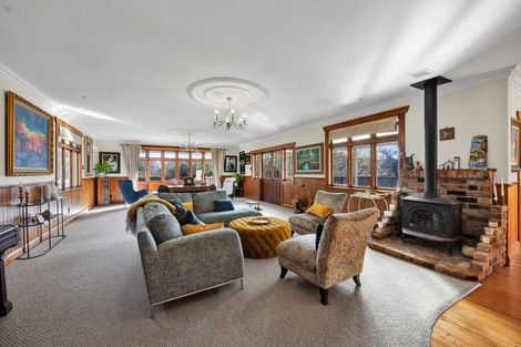 Photo of property in 192a Mangorei Road, Merrilands, New Plymouth, 4312