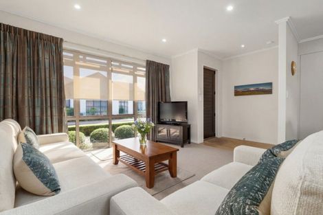 Photo of property in 10 Easby Way, Flagstaff, Hamilton, 3210