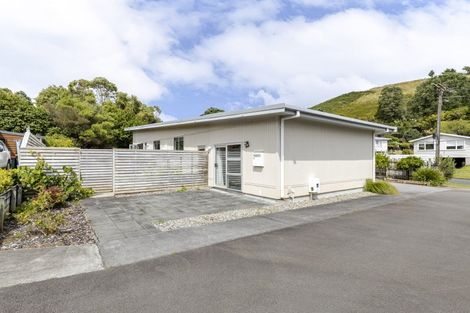Photo of property in 2 John Mana Way, Marfell, New Plymouth, 4310