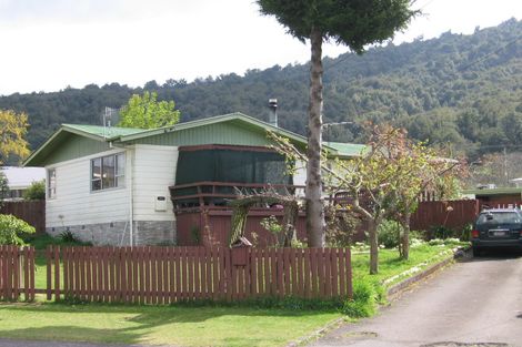 Photo of property in 11 Collie Drive, Pukehangi, Rotorua, 3015