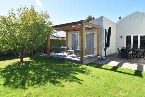 Photo of property in 77 Irishman Drive, Twizel, 7901