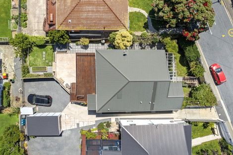 Photo of property in 28 Cliffs Road, Saint Clair, Dunedin, 9012